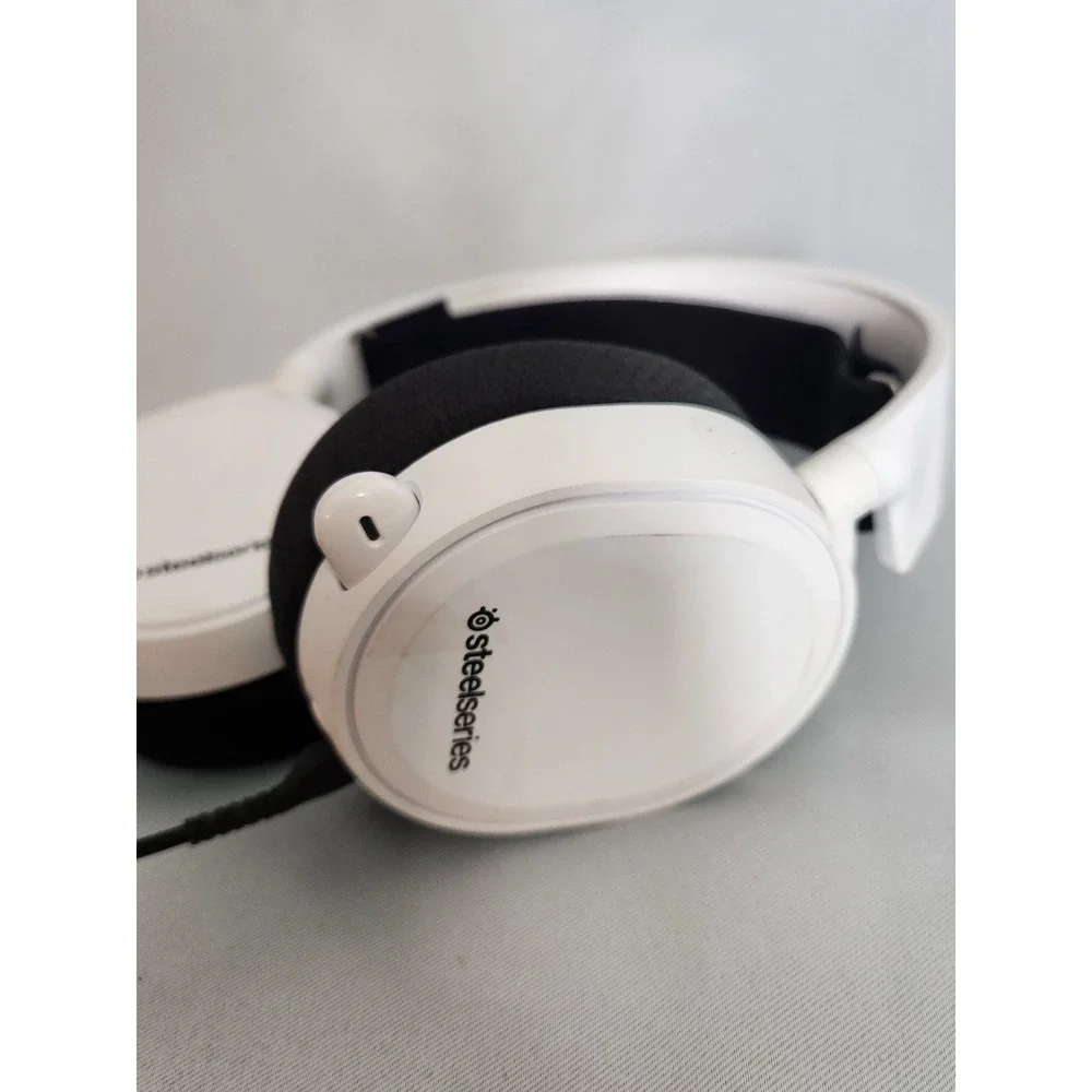 SteelSeries Artis 3 White Wired Gaming Headset Headphones/mic